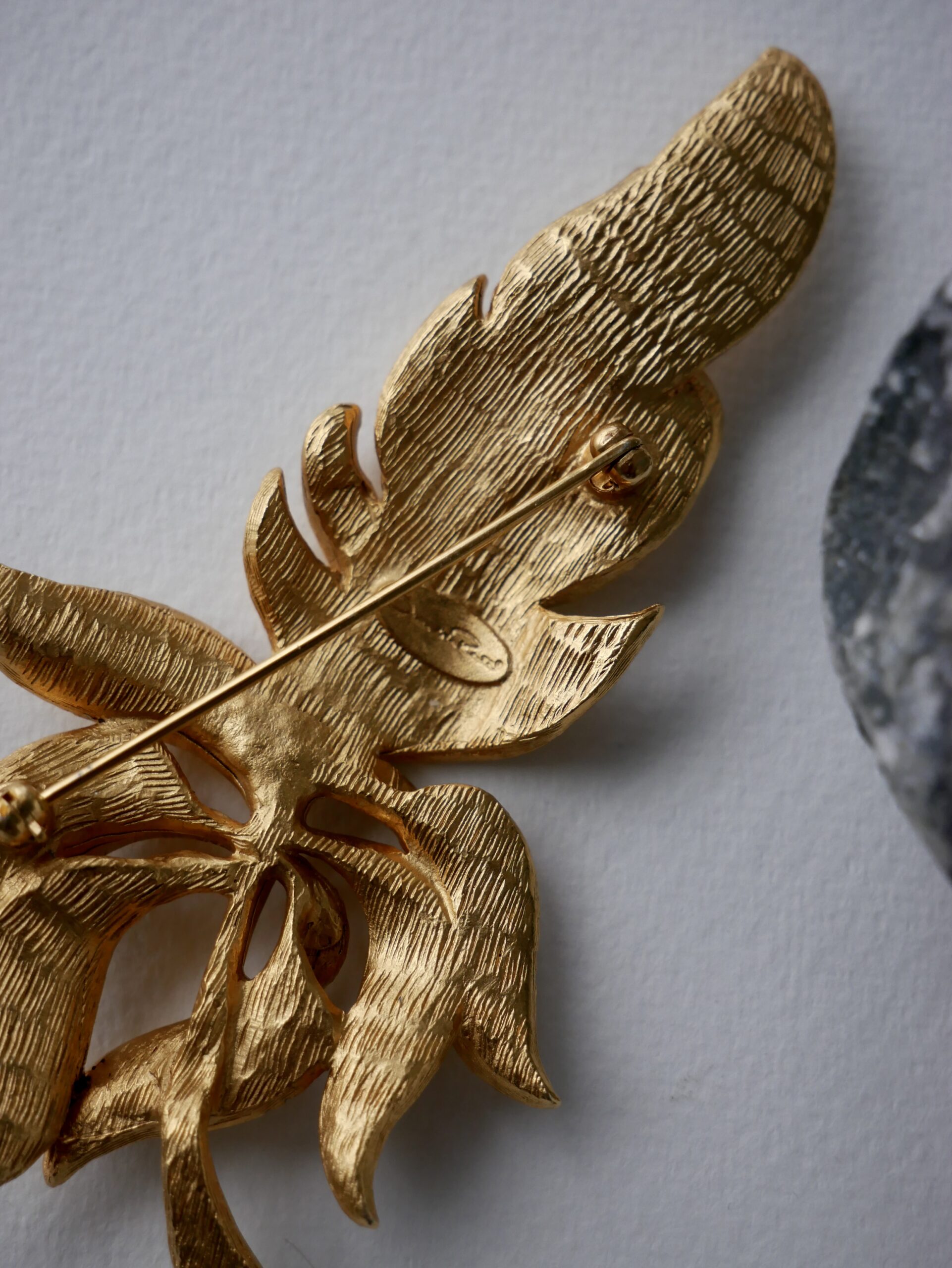 Вінтажна брошка Oscar de la Renta - Зображення 7